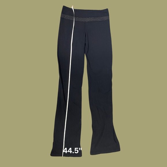 ✨ Reversible Lululemon Groove Flare Pants (Y2K Style) | Size 6 - Picture 12 of 13